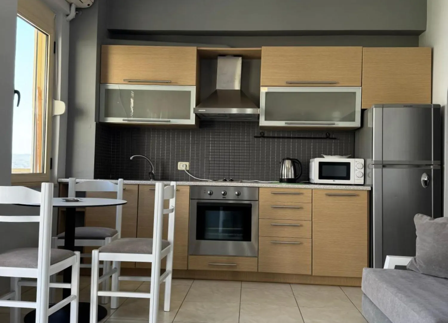 Roco Sea View Apartment Sarandë アルバニア